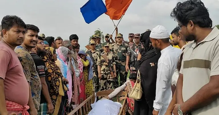 ভারতীয় নাগরিকের মরদেহ দেখল বাংলাদেশি স্বজনরা
